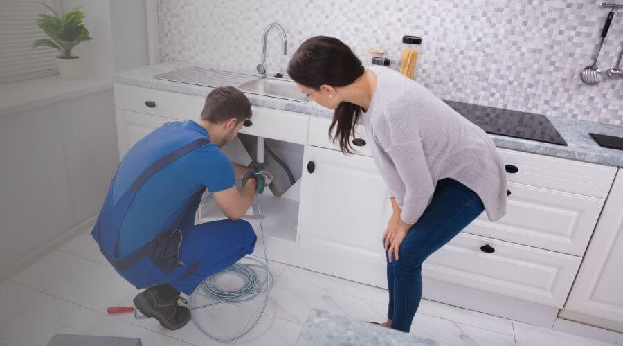 Expert burst pipe repair services in Drummonds, TN